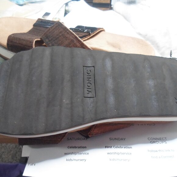 Sandals - Picture 4 of 6